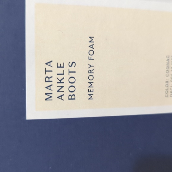 Universal Thread - Picture 2 of 8